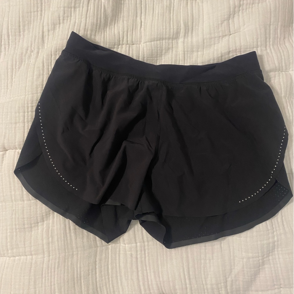 Lululemon Find Your Pace High-Rise Lined Short 3” size 6